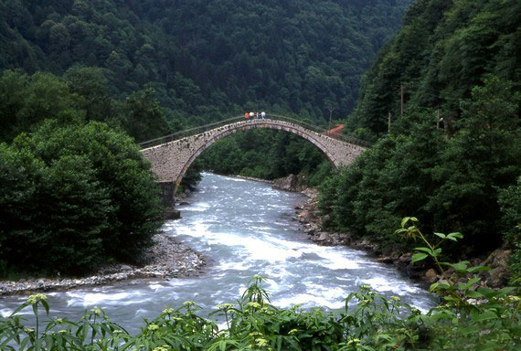 firtina-river-stream-camlihemsin-turkey-bridge-landscape