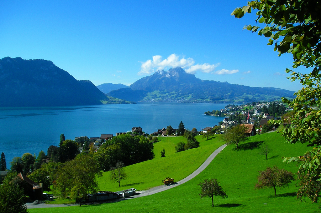 AKE LUCERNE (Switzerland